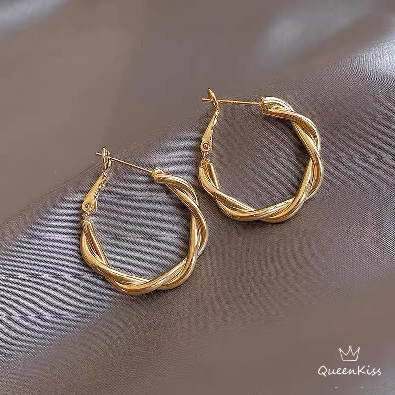 Twist Gold 18k, Gold Hoop Earrings, Hypoallergenic Titanium Fill, 18k Gold Plated Hoop, Dainty Minimalist -- 18K Lovers!!