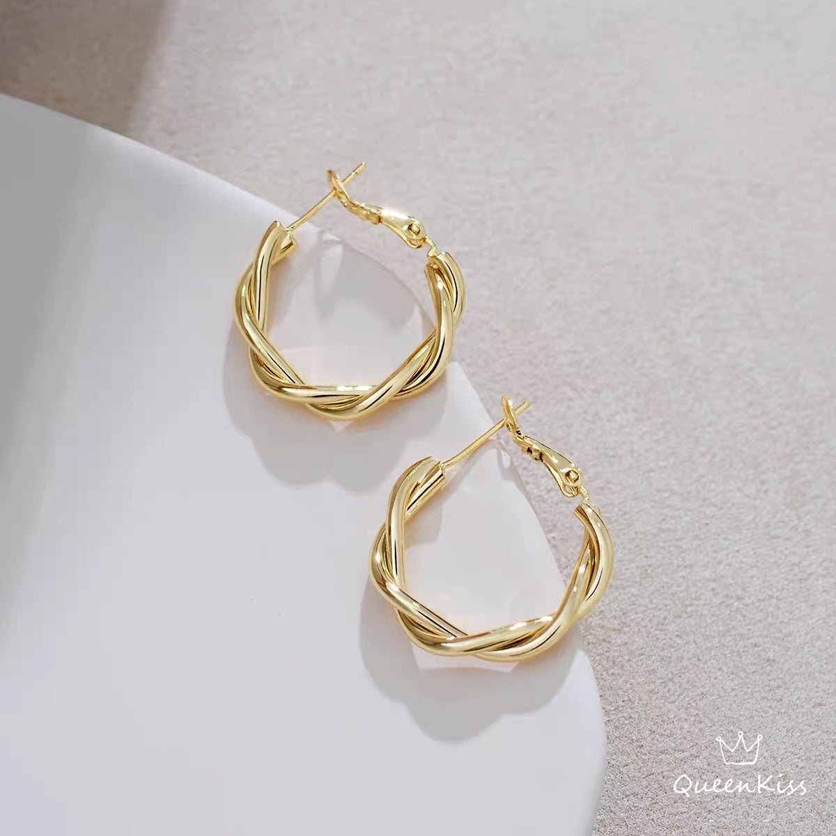Twist Gold 18k, Gold Hoop Earrings, Hypoallergenic Titanium Fill, 18k Gold Plated Hoop, Dainty Minimalist -- 18K Lovers!!