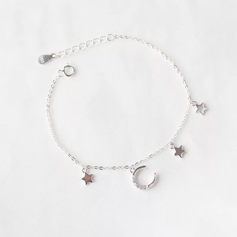 Romantic Stars and Moon 925 Sterling Silver Bracelet - What a wonderful night!!