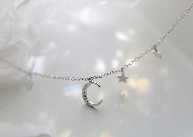 Romantic Stars and Moon 925 Sterling Silver Bracelet - What a wonderful night!!