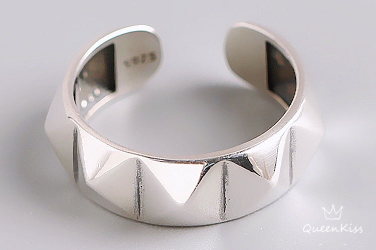 Cool Quirky Adjustable Silver Ring -- Words