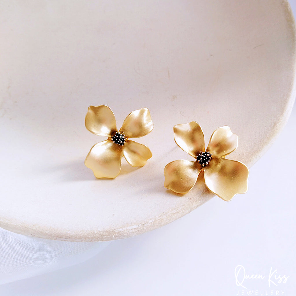 Enamel Matt Cute Adorable Gold White Purple and Green 3D Flower Floral Studs Earrings -- Sexy Baby!!
