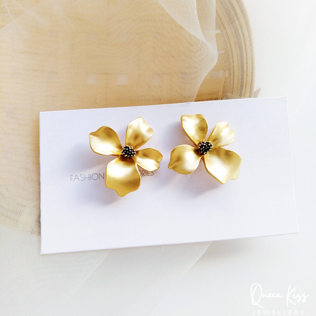 Enamel Matt Cute Adorable Gold White Purple and Green 3D Flower Floral Studs Earrings -- Sexy Baby!!