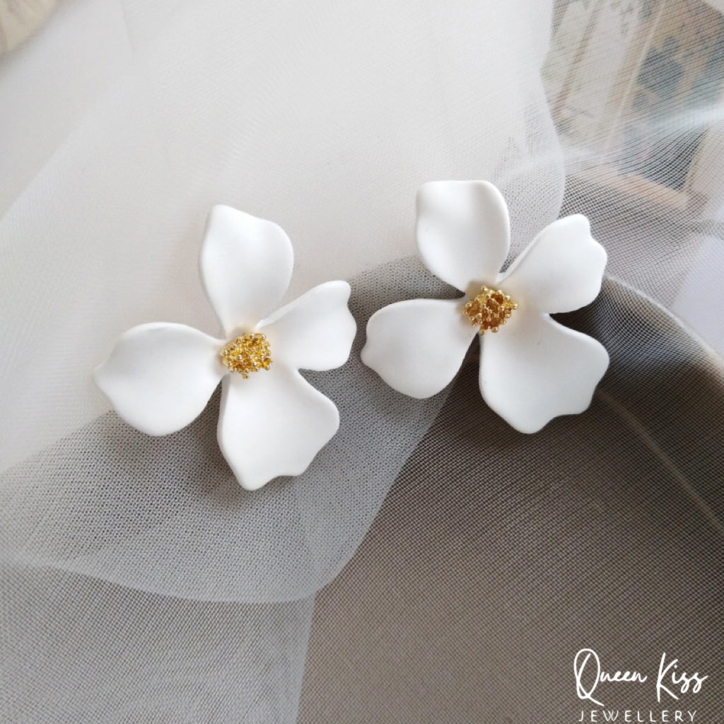 Enamel Matt Cute Adorable Gold White Purple and Green 3D Flower Floral Studs Earrings -- Sexy Baby!!