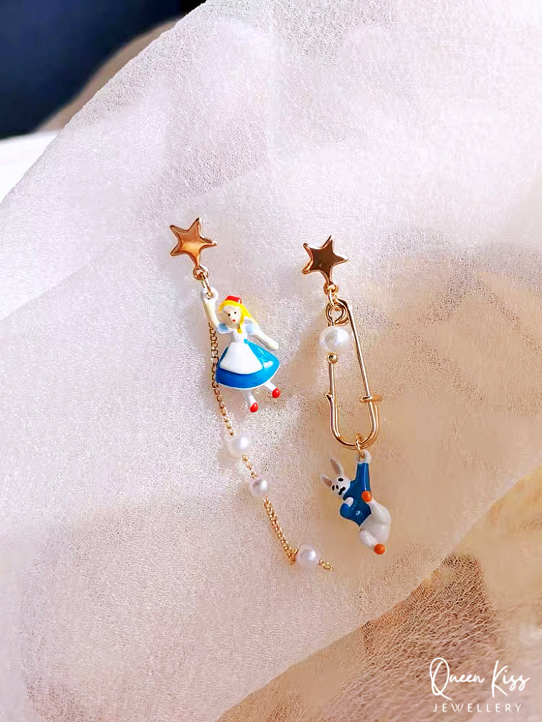 Super Cute Wonderland Alice Star and Rabbit Star Enamelled Earrings -- Wonderful World!!