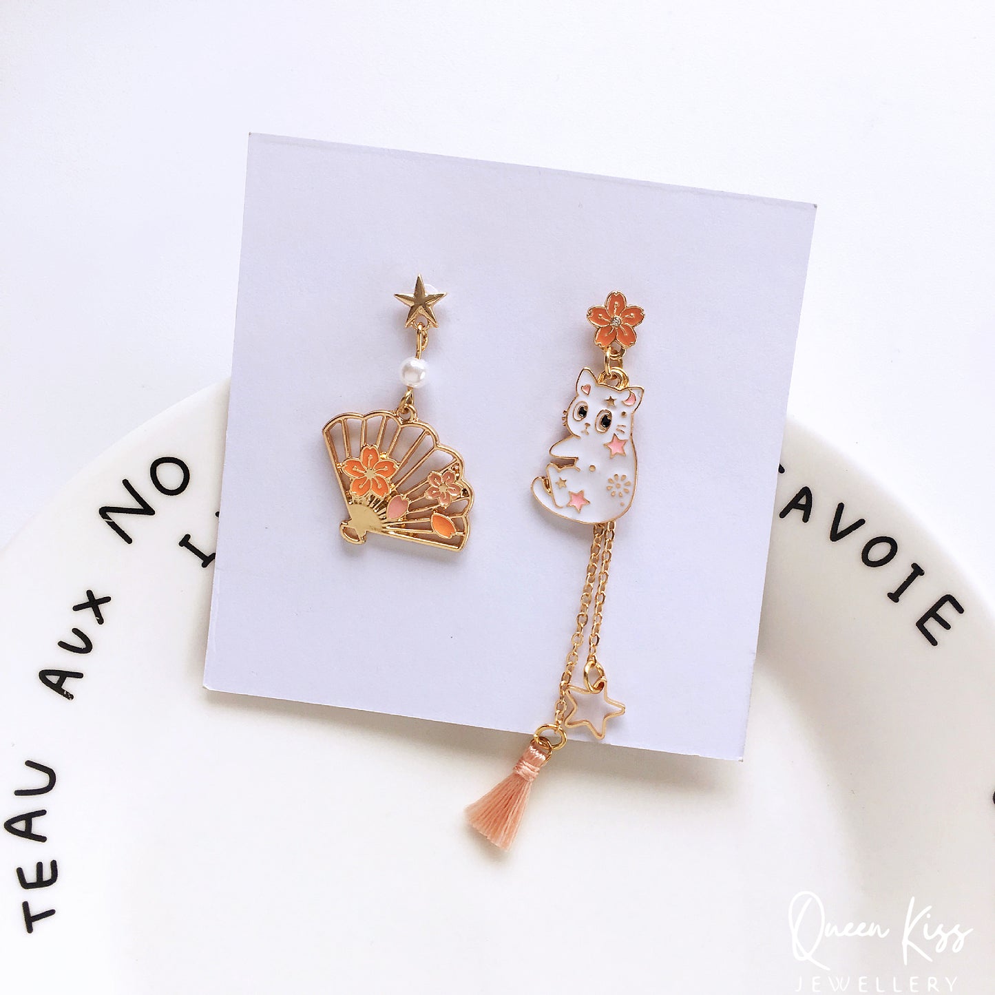Super Cute Kitty Cat And Fan Flower Star Earrings -- When She Smiles!!