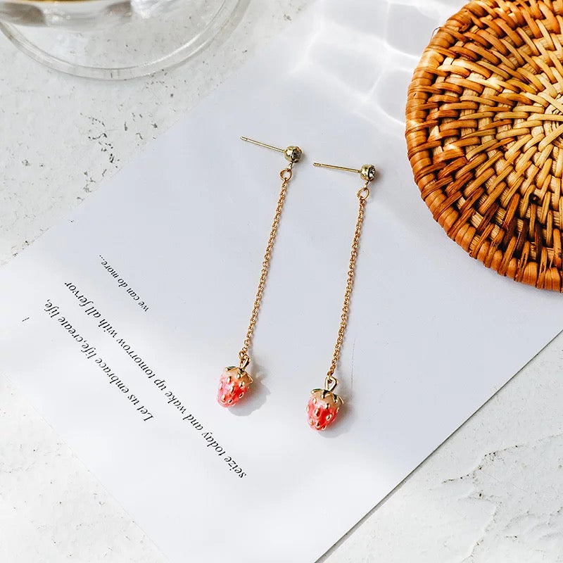 Adorable Little Strawberry Red Light Earrings -- Red Dream!!