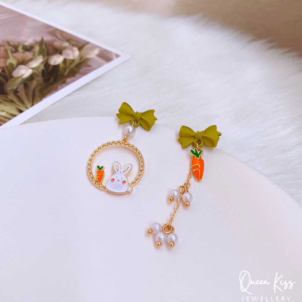 Super Cute Rabbit Bunny and Carrot Earrings -- Sayonara!!