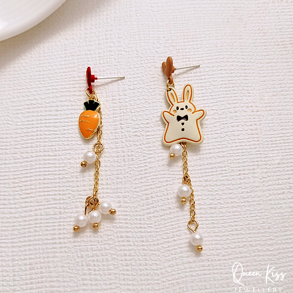 Super Cute Rabbit Bunny and Carrot Earrings -- XOXO!!