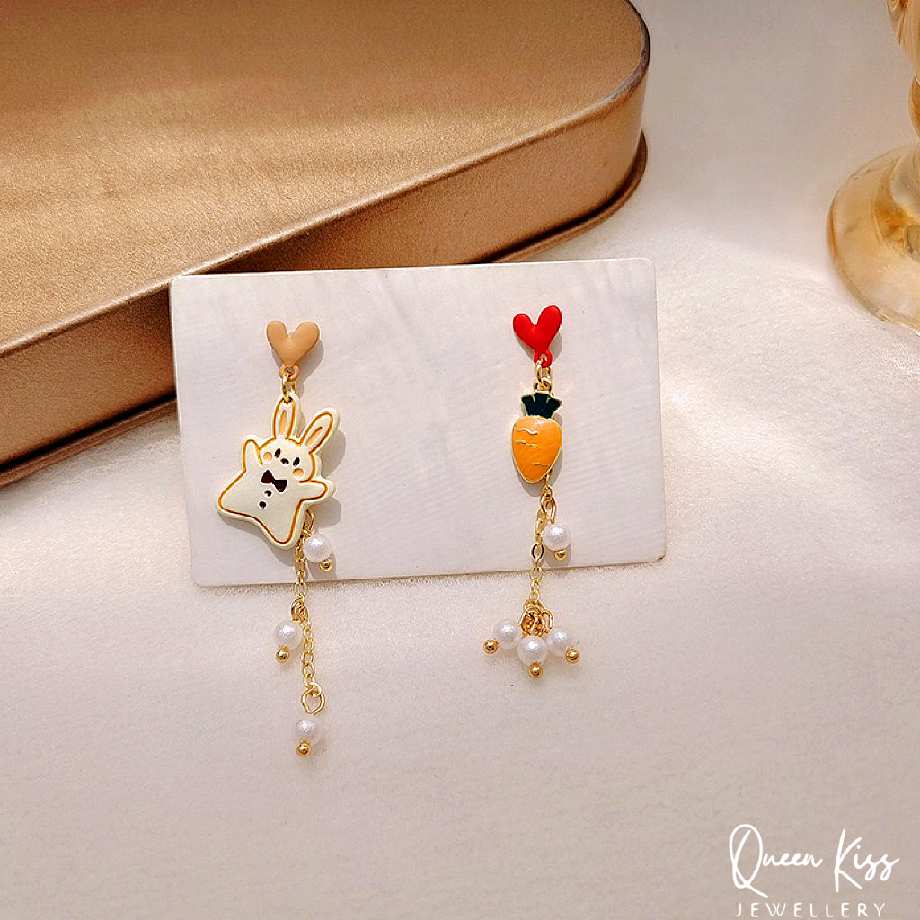 Super Cute Rabbit Bunny and Carrot Earrings -- XOXO!!