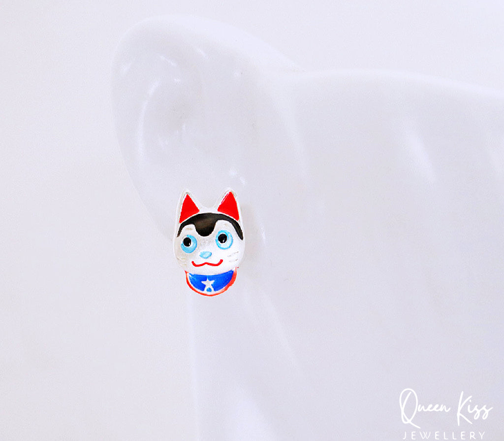 Super Cute Japanese Style Lucky Cat Buddy Stud Earrings -- Good Luck!!