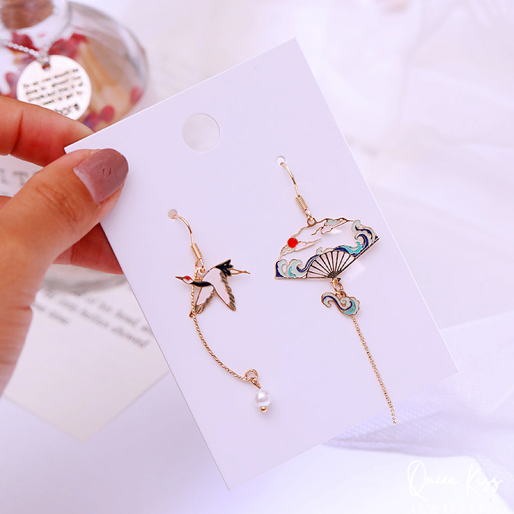 Super Cute Japanese Style Crane and Japanese Fan Earrings -- Peace of Love!!