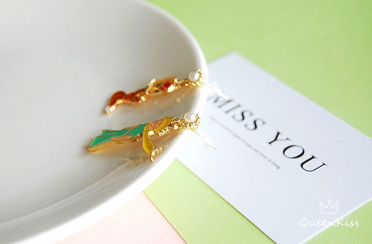 Super Cute Little Price and Mr. Fox Enamelled Earrings -- Tame Me!!