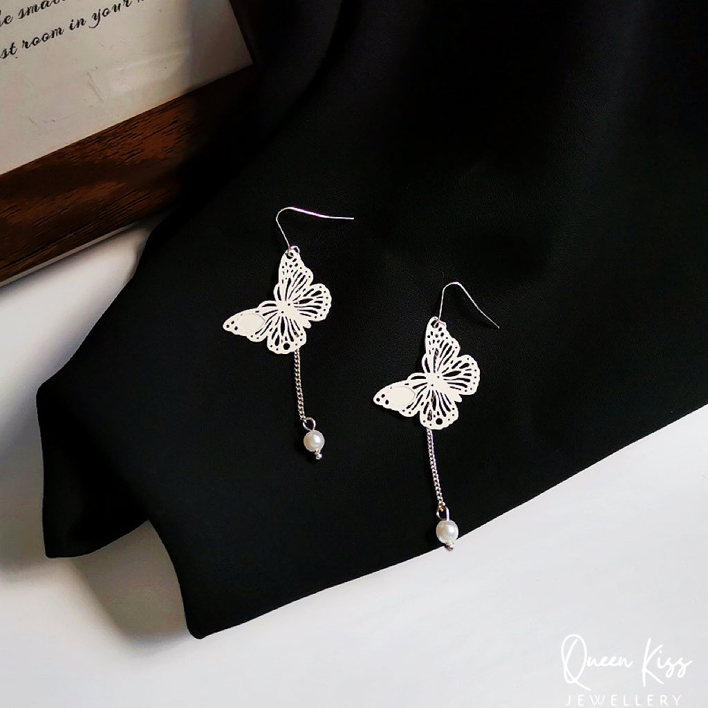 Super Cute White Butterfly Lovely Earrings -- Chou Chou!!