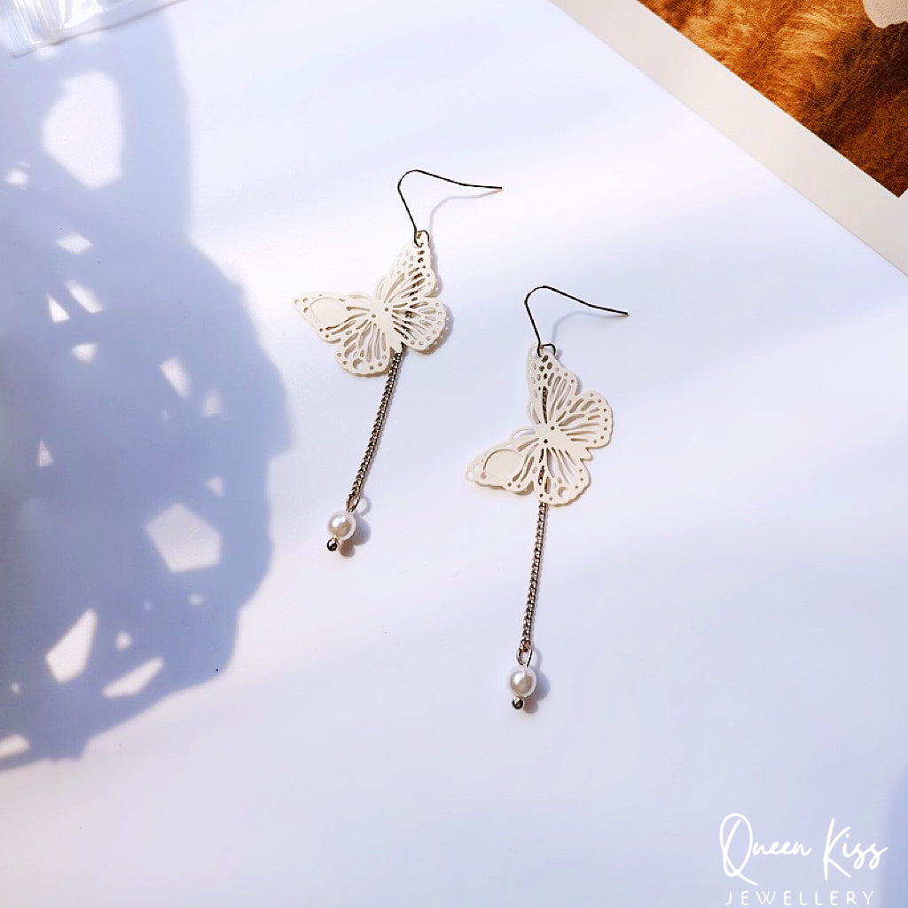 Super Cute White Butterfly Lovely Earrings -- Chou Chou!!