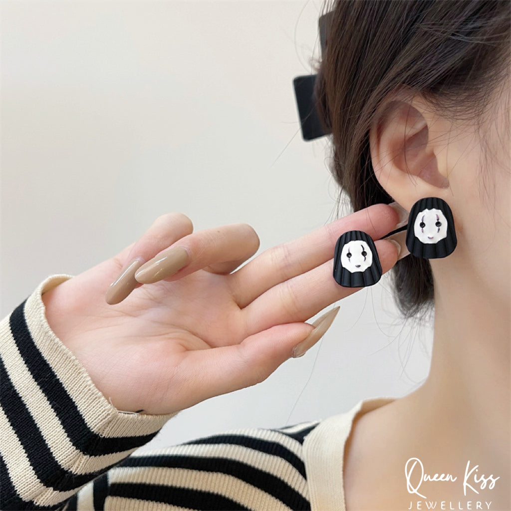 Enamelled Adorable Little No Name No Face Stylish Stud Earrings for Women Men