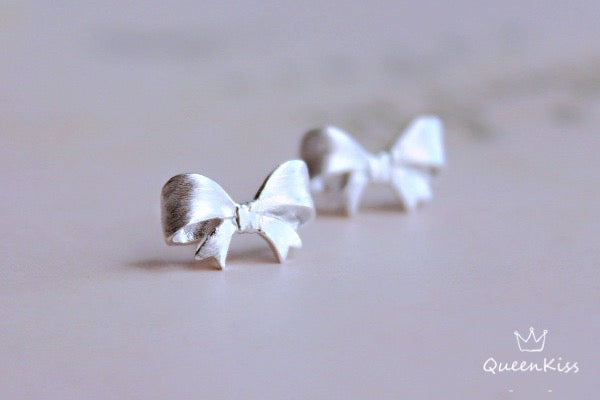 Sterling Silver 925 Stud Earrings Cute Bowknot Stud Earrings Modern Studs Minimal Stud Earrings Gift for her