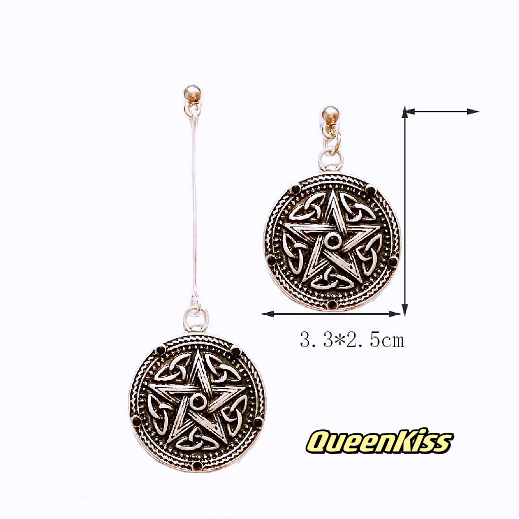 Cool Symbol Star Asymmetric Silver Earrings -- Raising Stars!!
