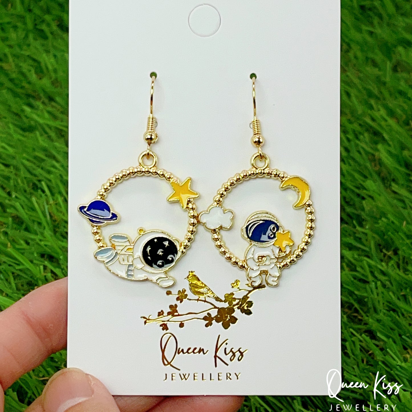 Super Cute Astronaut Spacemen Buddy Universe Traveller Earrings -- Viva Universe!!