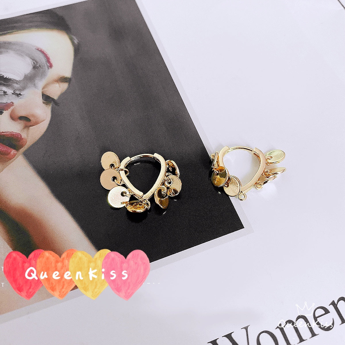 Sparkling Gold Piece Oval Dangle Gold Earrings -- Desire!!