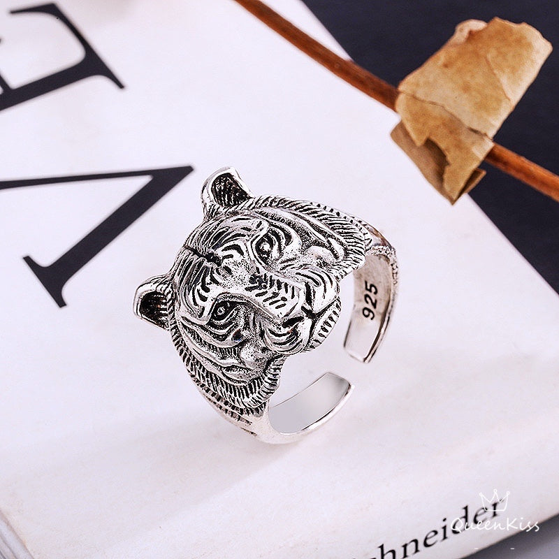 Tiger Minimalist Vintage Adjustable Silver Ring -- King of the Jungle