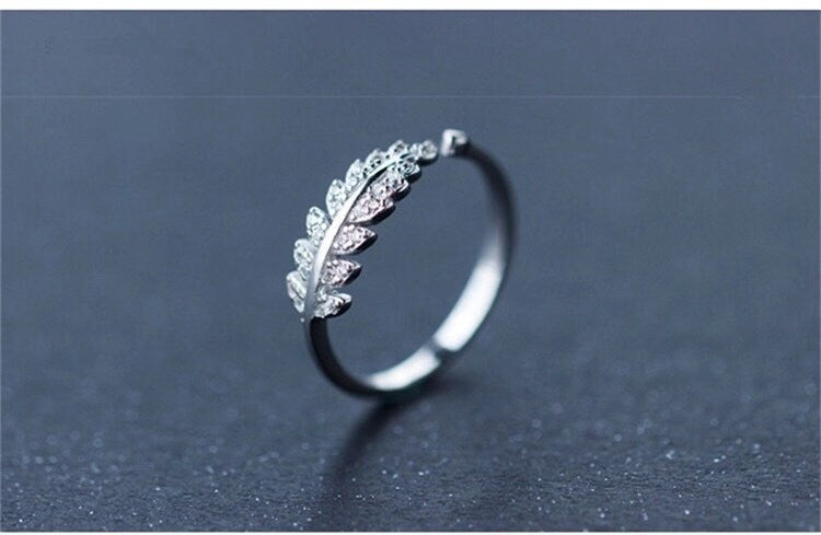 Gorgeous Leaves Cubic Zircon Adjustable Silver Ring