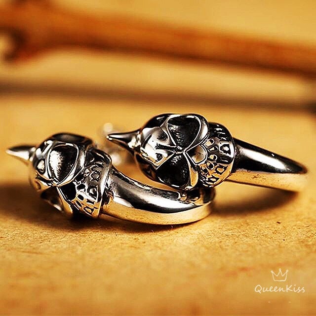 Cool Skeleton Solider Silver Stud Earrings for Boyfriend Girlfriend Best friend Her Him -- Immoral Age!!