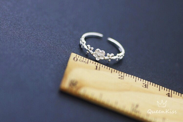 Vintage Flower Adjustable Silver Ring