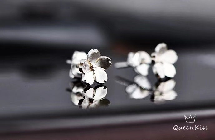 Sterling Silver 925 Stud Earrings Cute Flora Flower Earrings Modern Studs Minimal Stud Earrings Gift for her