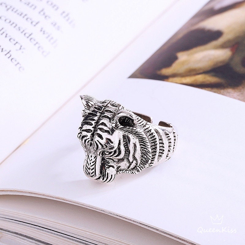 Tiger Minimalist Vintage Adjustable Silver Ring -- King of the Jungle