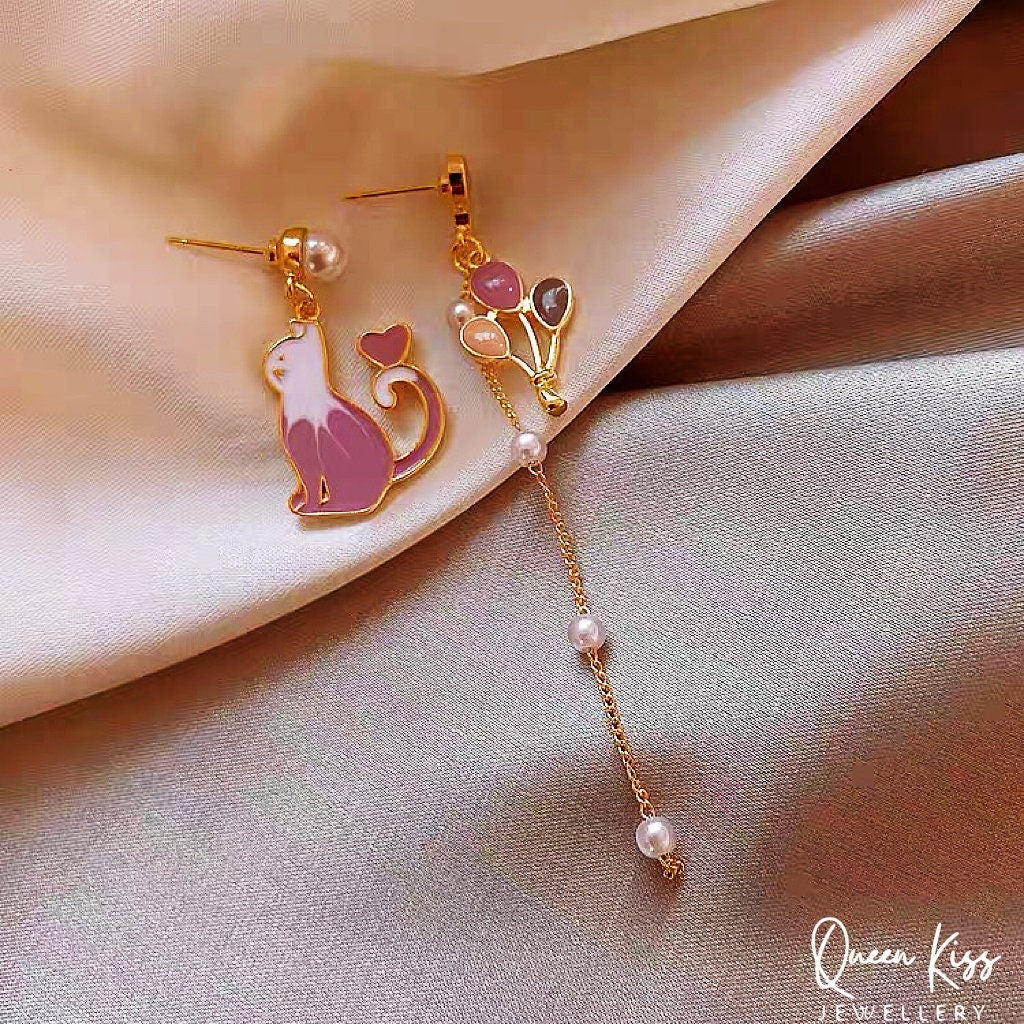 Super Cute Salomon Kitty Cat And Ballon Earrings -- Ballon of Love!!