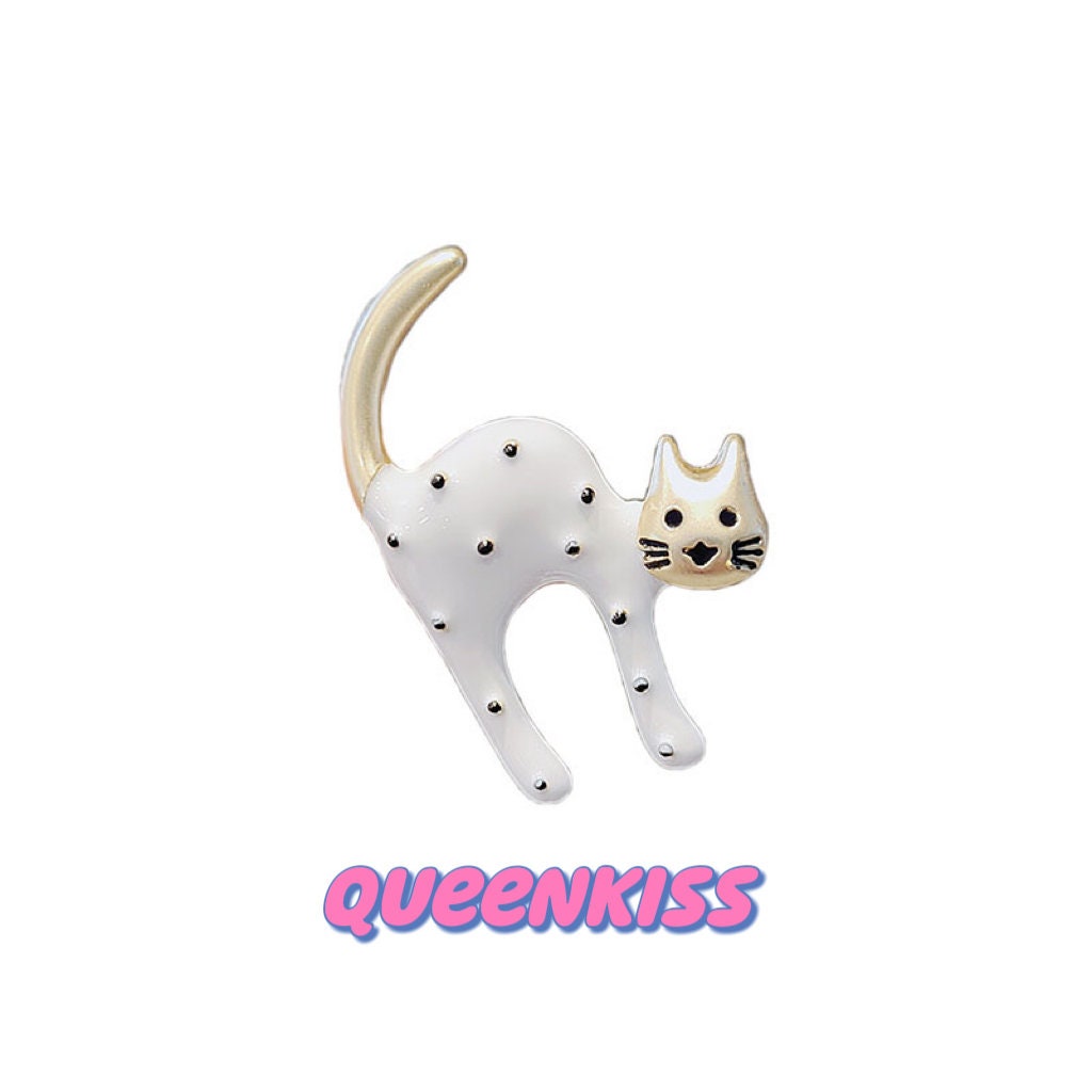 Enamelled Kitty Cat Black and White Brooches Gift for Her, Mother, Kid, Sister, Good Friends