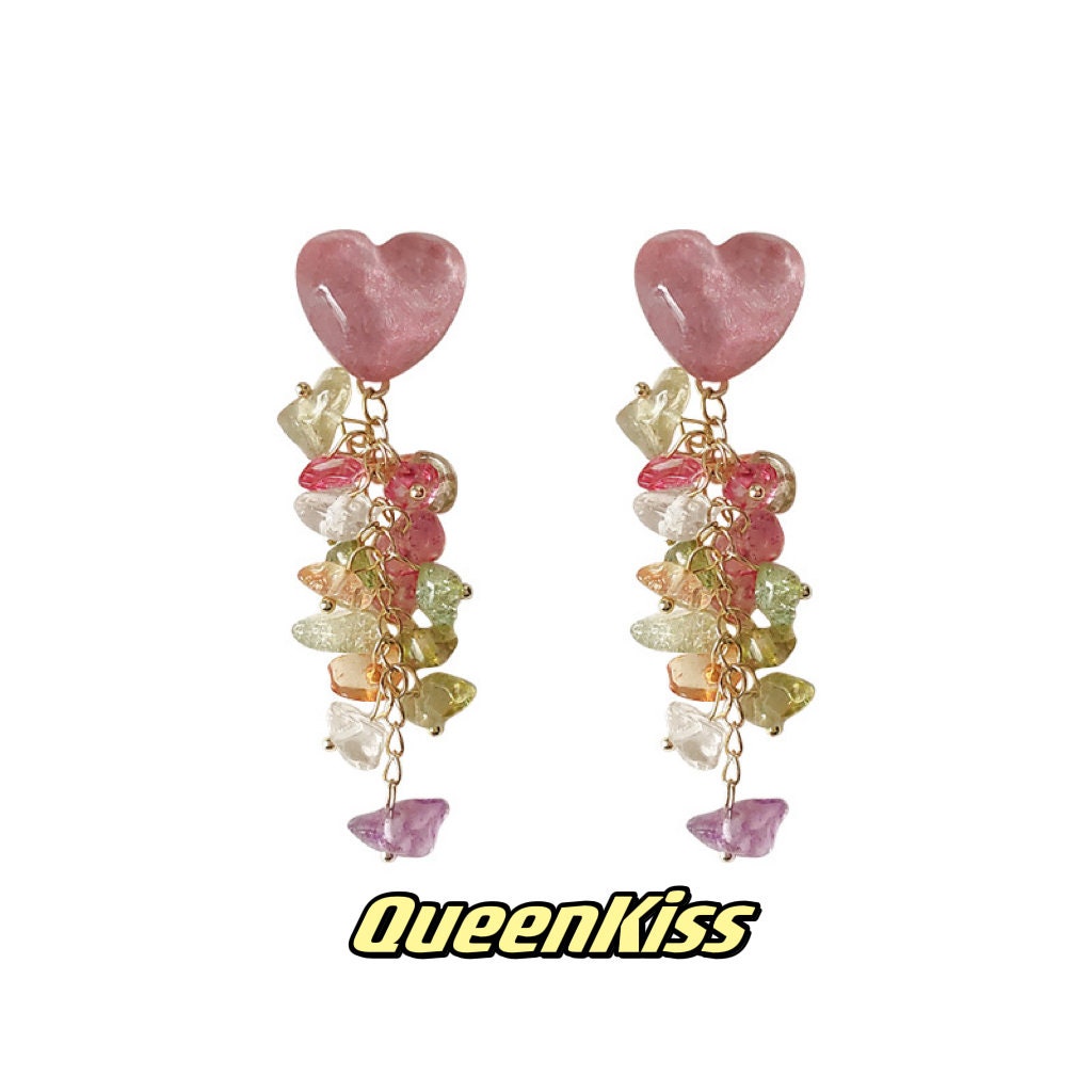 Cute Adorable Light Trendy Red Heart Shape Tessel Earrings - Sweet Babe!!