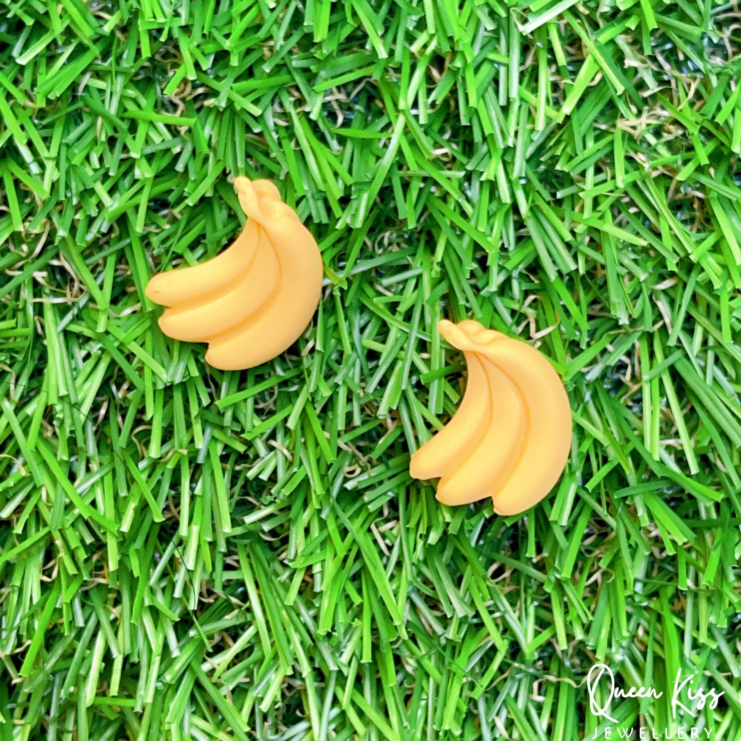Cute Adorable Fun Yellow Color Bananna Earrings -- Everyday Rewards!!