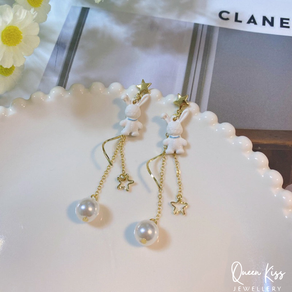 Super Cute White Bunny Rabbit Star Pearl Earrings -- Take Me to The Moon!!