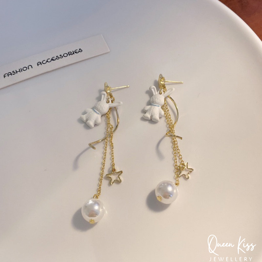 Super Cute White Bunny Rabbit Star Pearl Earrings -- Take Me to The Moon!!