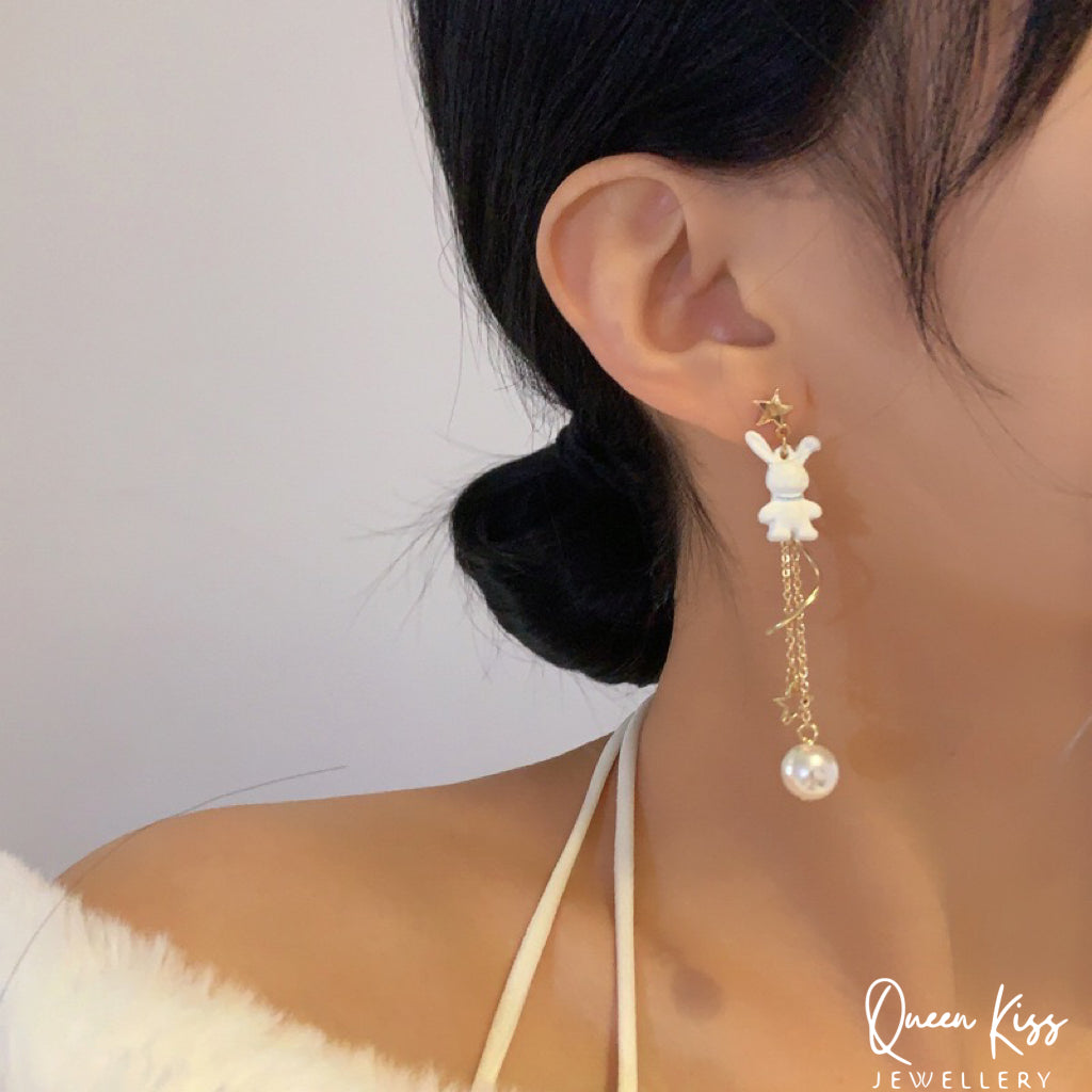 Super Cute White Bunny Rabbit Star Pearl Earrings -- Take Me to The Moon!!