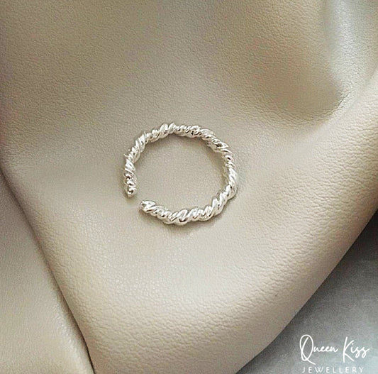 Modern Minimalist Wave Adjustable Silver Ring -- Hot Wave