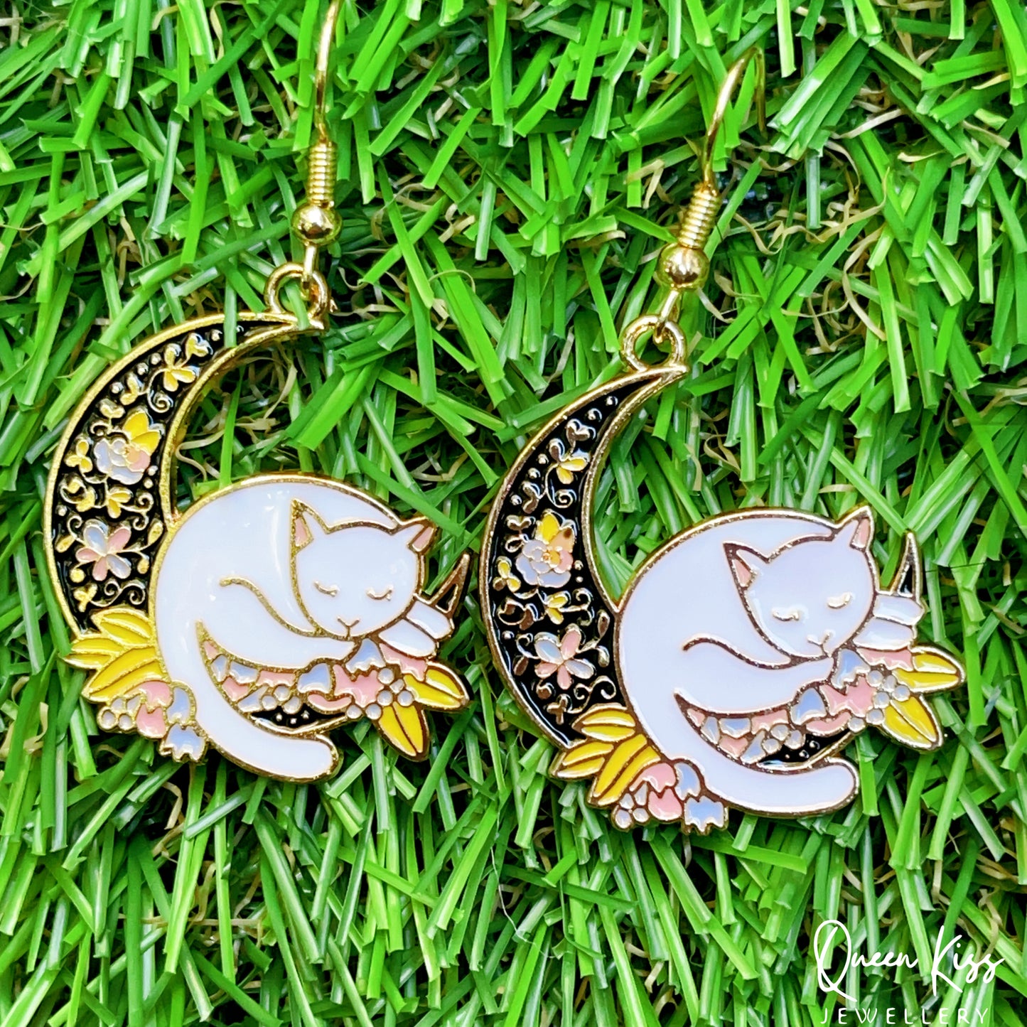 Super Cute Kitty Cat Resting On the Moon Earrings -- In the Name of Moon!!