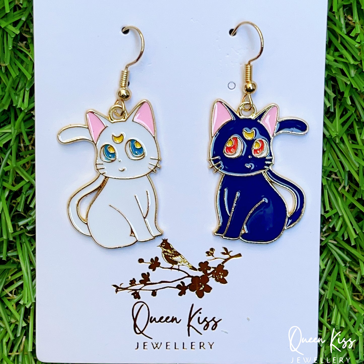 Super Cute Sailor Moon Kitty Cat Earrings -- In the Name of Moon!!