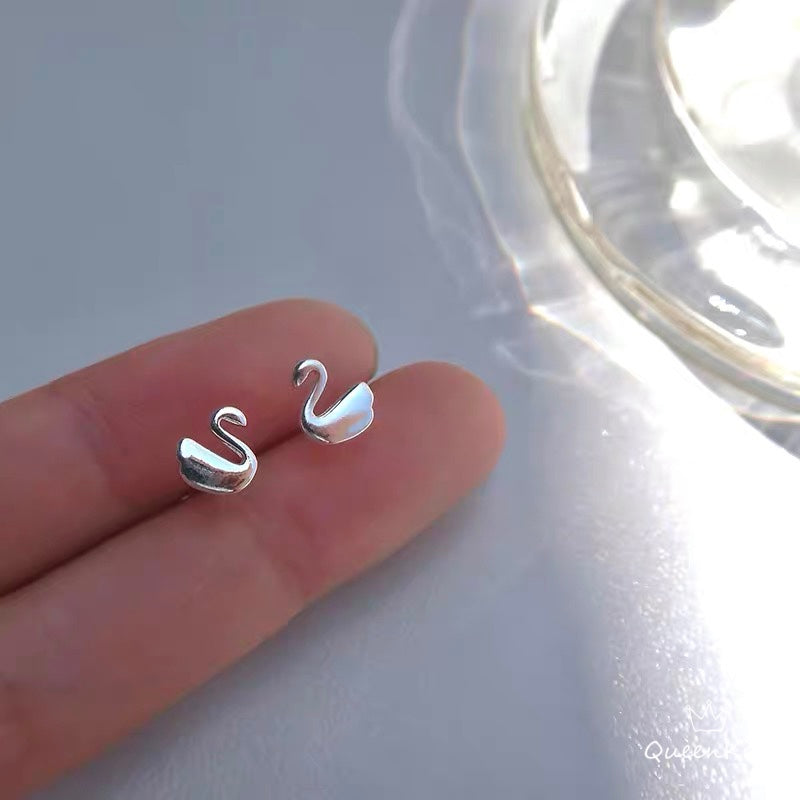Sterling Silver 925 Stud Earrings Cute Couple Swan Stud Earrings Modern Studs Minimal Stud Earrings Gift for her