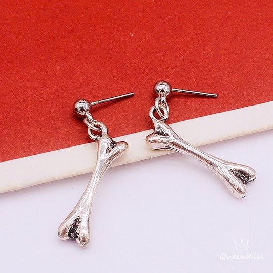 Gothic Dangle Earrings Skeleton Bone Creepy Goth Grunge Earrings
