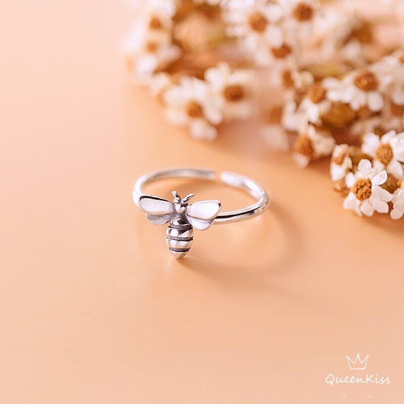 Bee Minimalist Vintage Adjustable Silver Ring