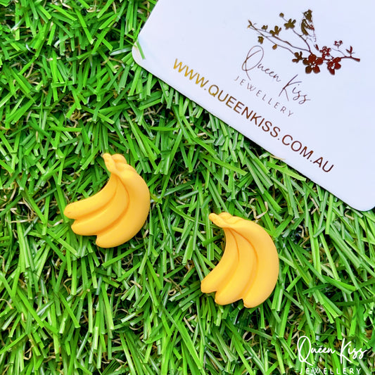 Cute Adorable Fun Yellow Color Bananna Earrings -- Everyday Rewards!!