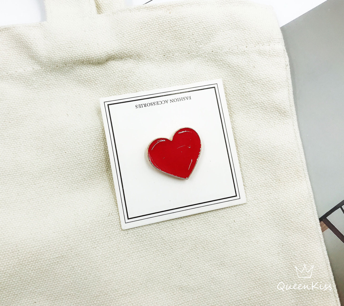 Goose and Heart Brooches Icon Gift for Her, Mother, Kid, Sister, Good Friends