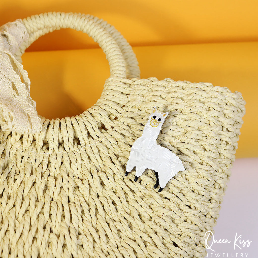 Cute Adorable Good Quality Acrylic Colorful Alpaca Lama Brooches Artist Gift for Her, Mother, Kid, Sister, Good Friends