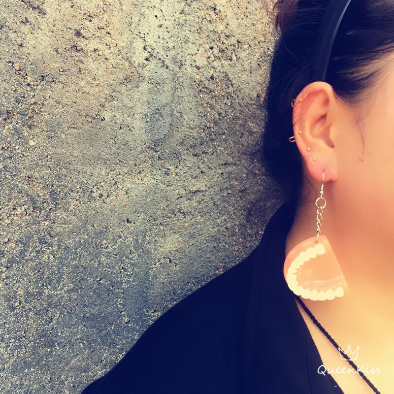Bit Heavy Quirky Adorable Teeth and Mouth Earrings -- Love Ya Everyday!!