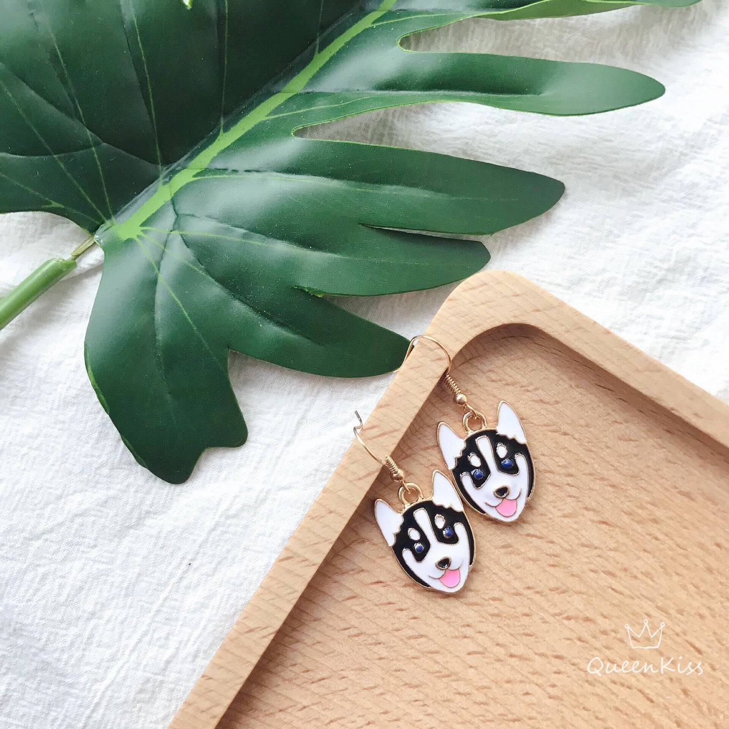 Cute Adorable Black and White Huskie Husky Dog Puppy Earrings -- Best Friend Ever!