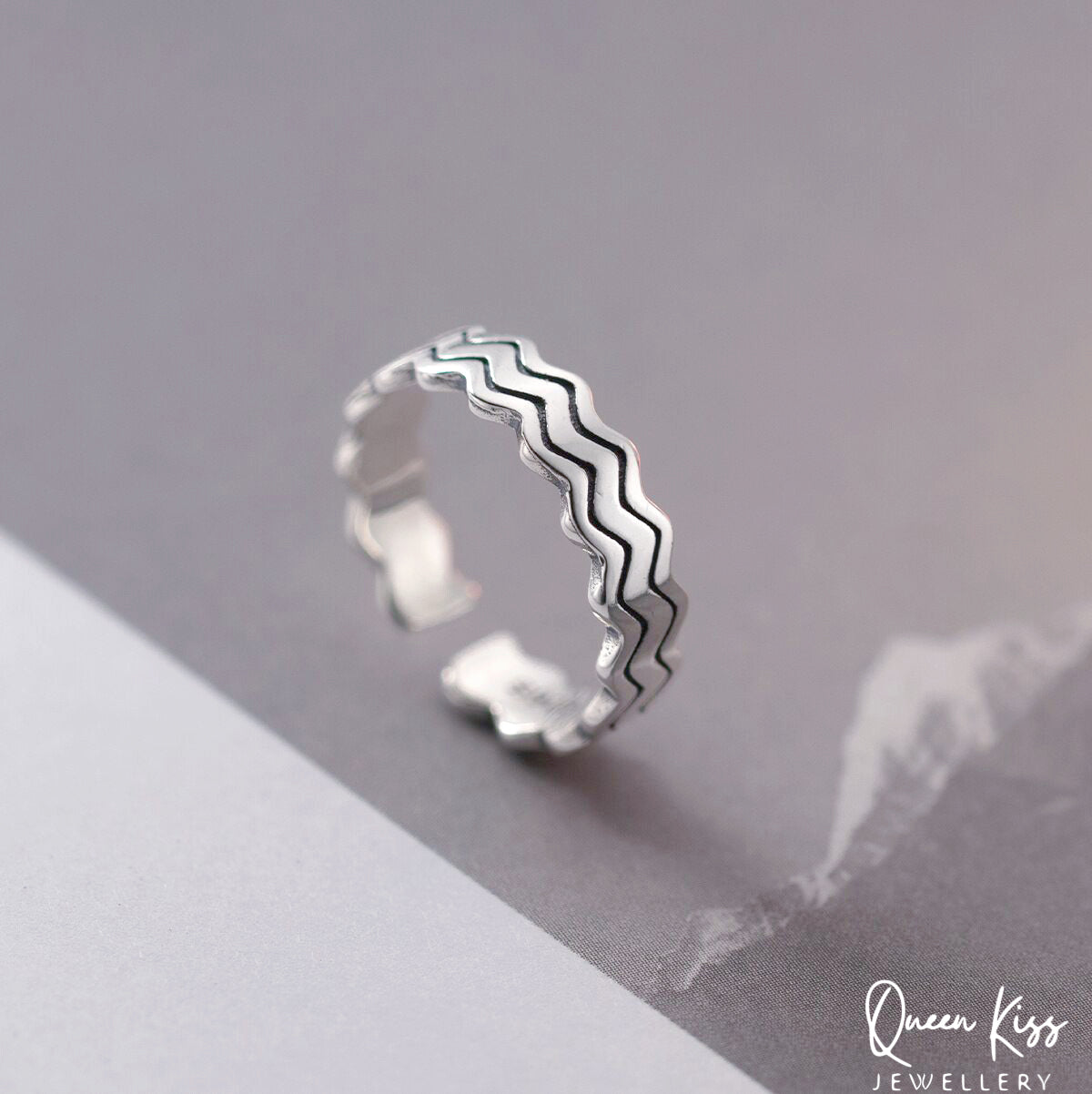 Modern Minimalist Wave Adjustable Silver Ring -- Hot Wave
