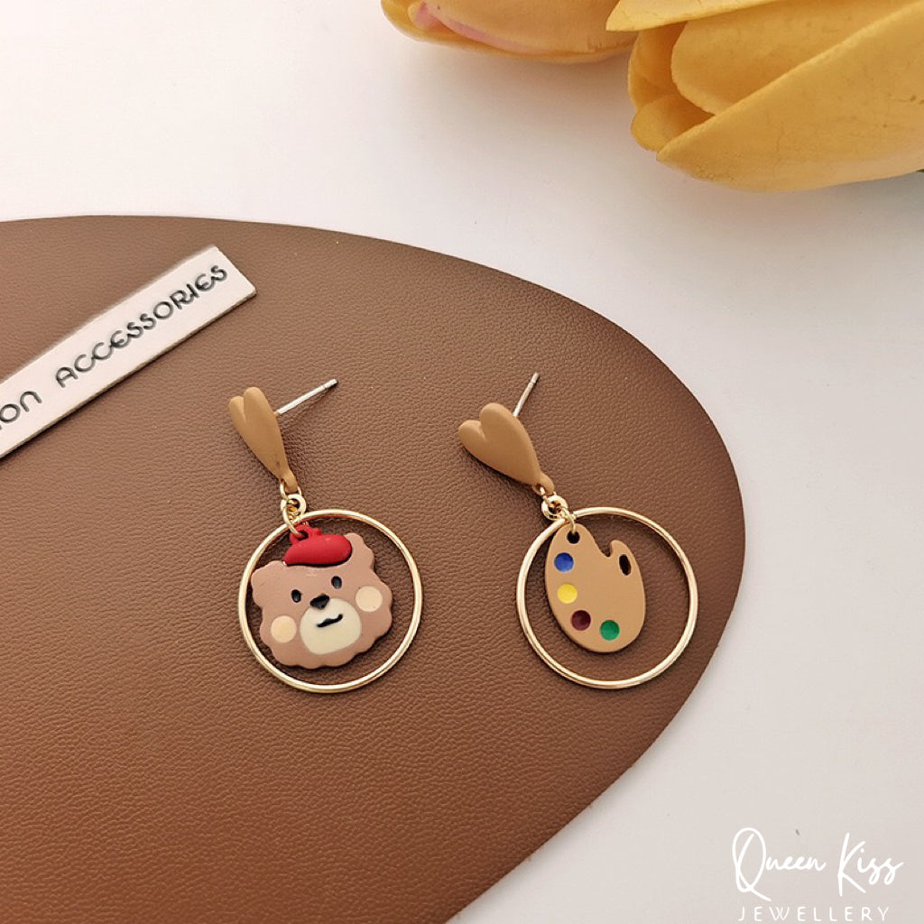Super Cute Bear Painter and Color Palette Heart Earrings -- Paris Paris!!